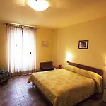 Santucci Casa de hóspedes 3*
