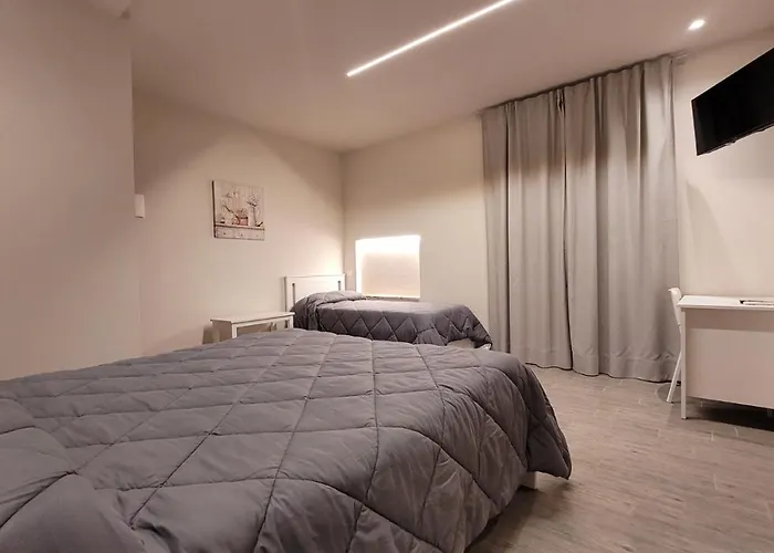 Santucci Guest house 3*