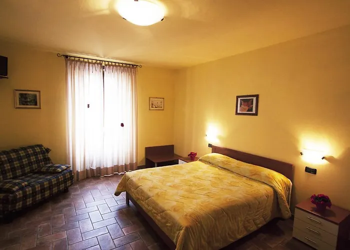 Santucci Guest house 3*